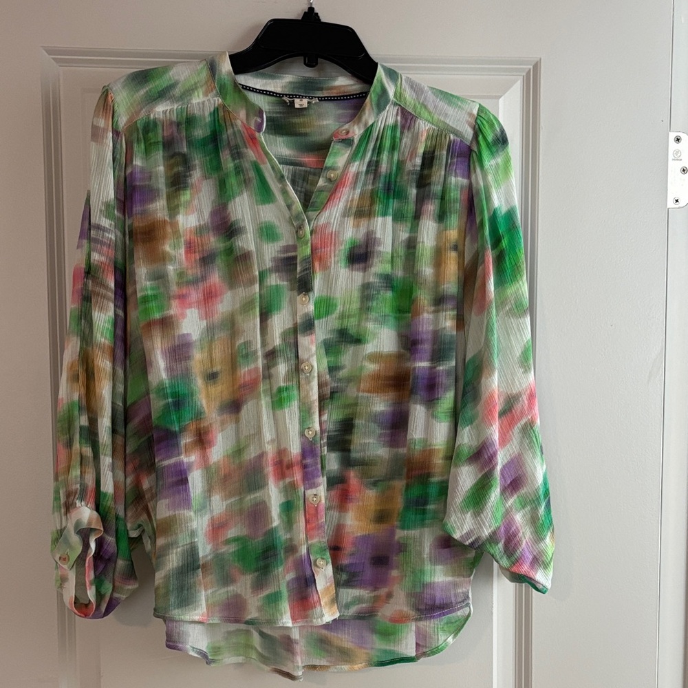 Pilcro Watercolor Button-Down Blouse in Green Multi